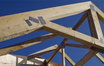 Great Jobs Cross roof trusses for new builds and additions